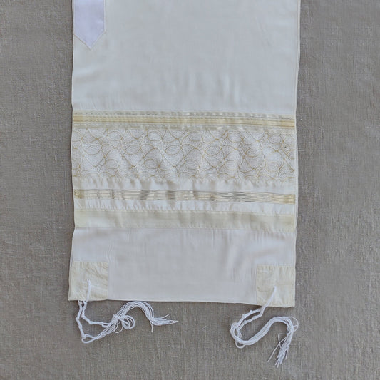 Lady Gabrieli - Viscose Tallit - Gold