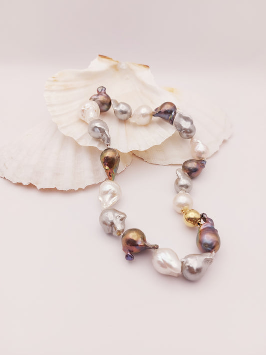 Akoya & White South Sea Pearl necklace